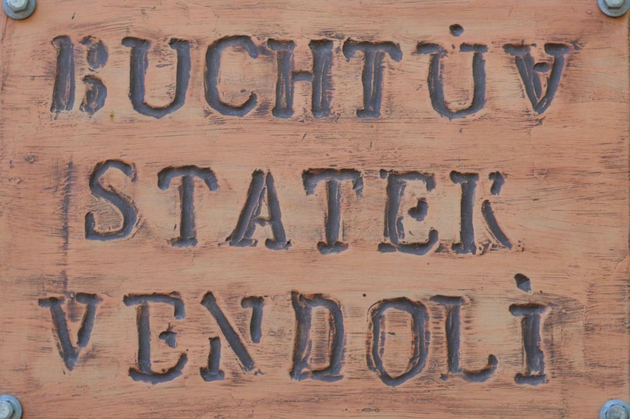 Buchtuv Statek Vila Vendoli Exterior foto